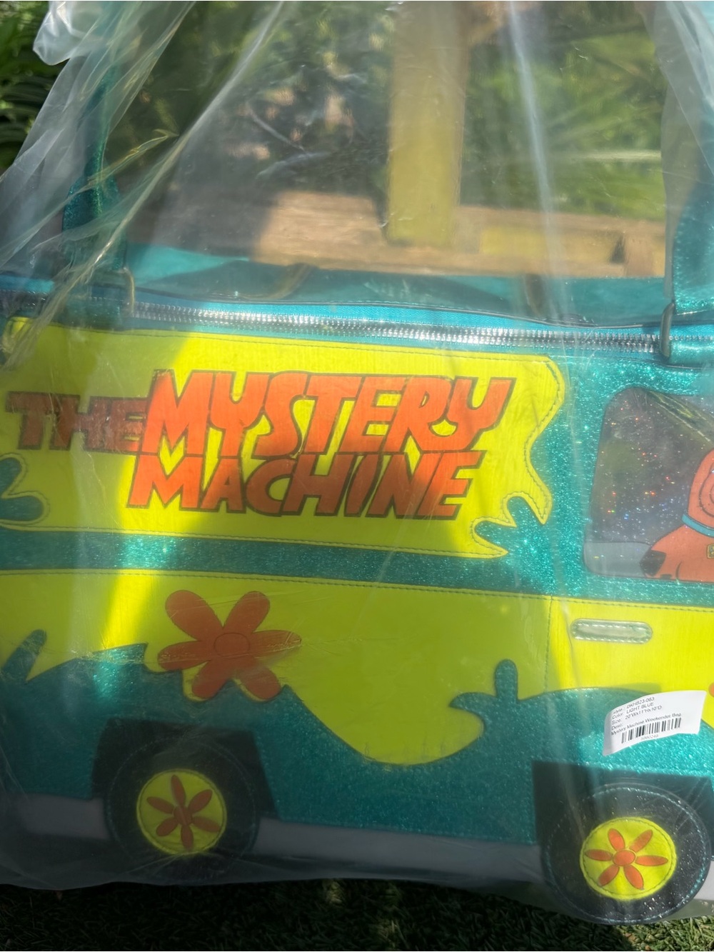 Dolls kill Scoobydoo The Mystery Machine weekender bag - Picture 3 of 8